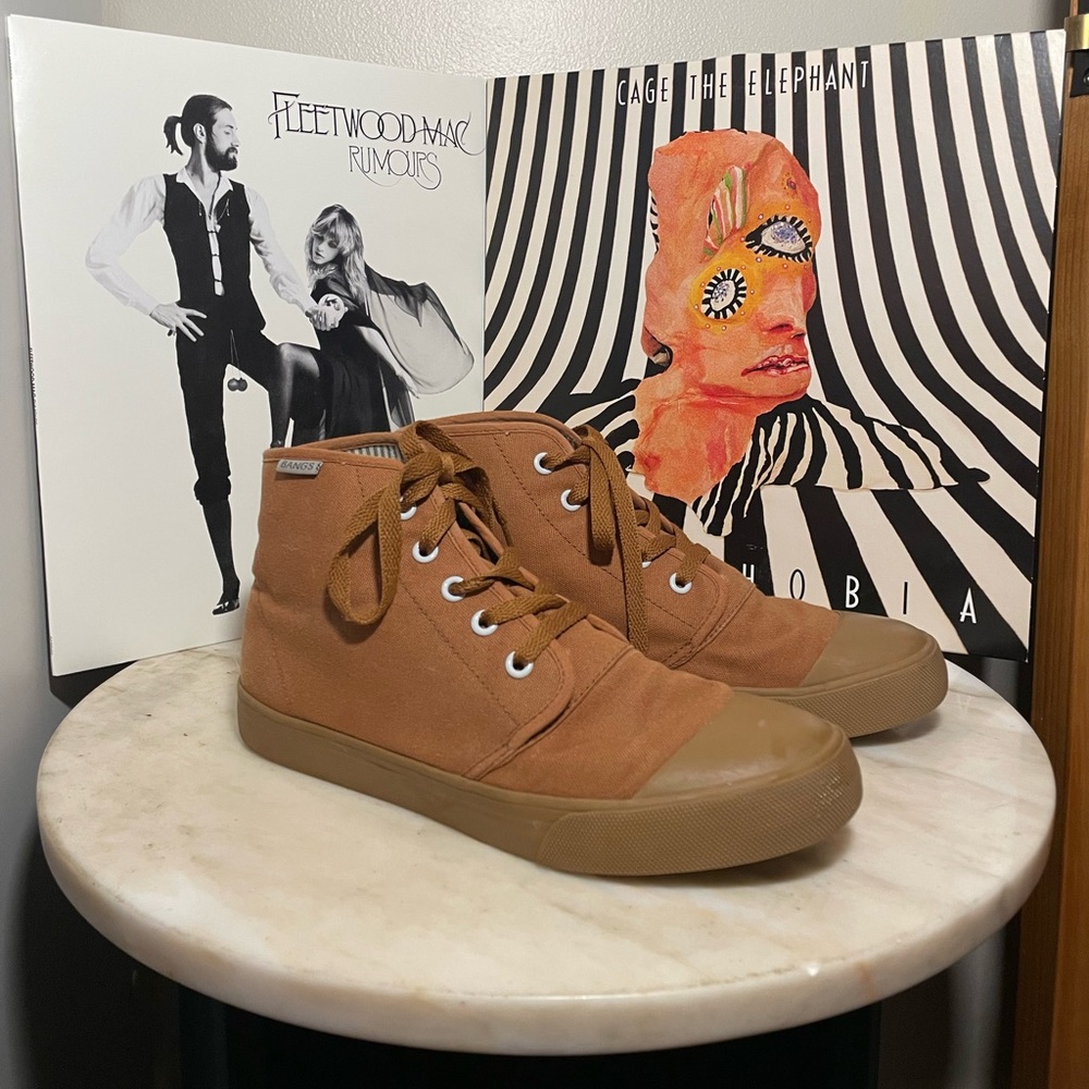 BANGS Sneakers